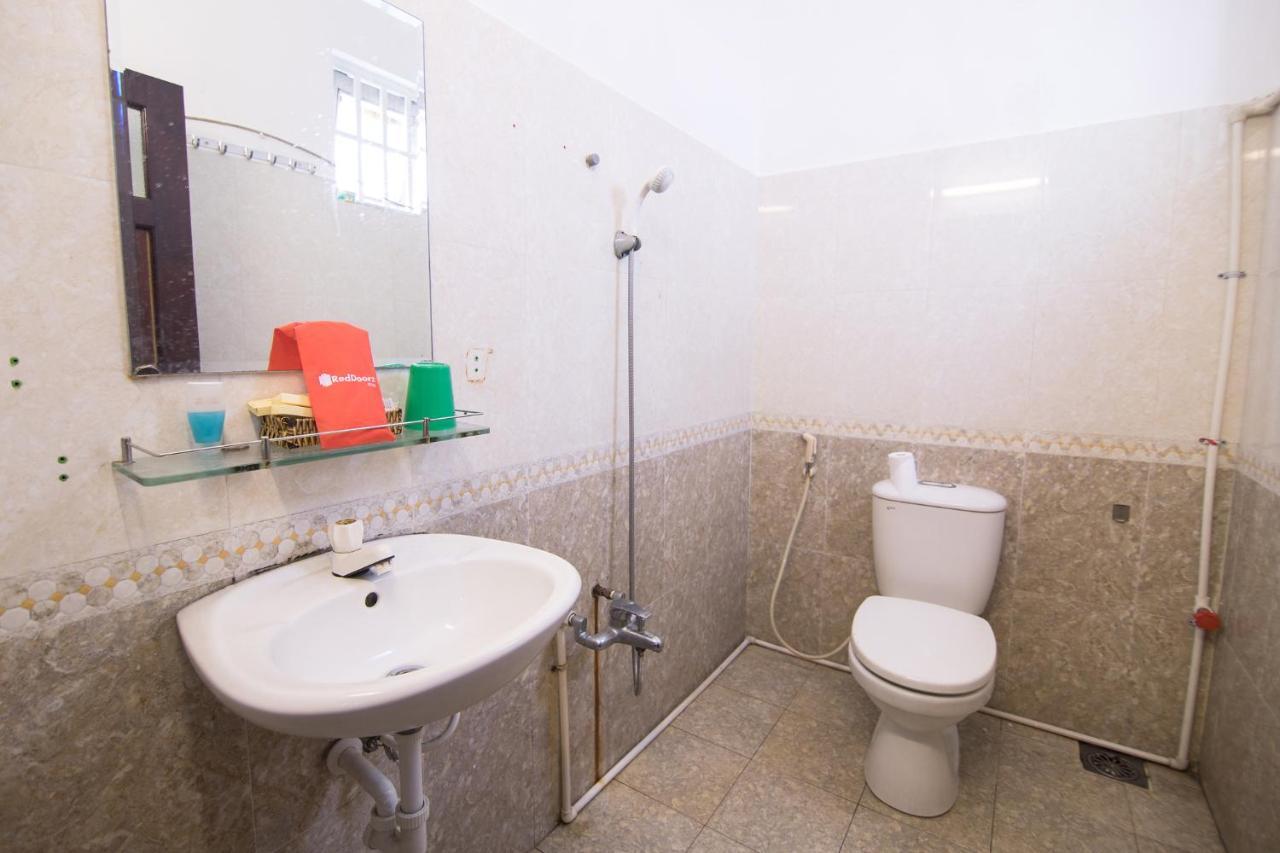 Reddoorz Plus Near Aeon Mall Tan Phu 2 Bandar Ho Chi Minh Luaran gambar