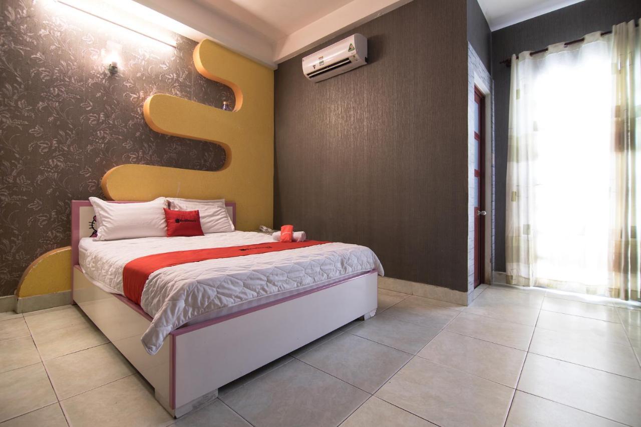 Reddoorz Plus Near Aeon Mall Tan Phu 2 Bandar Ho Chi Minh Luaran gambar