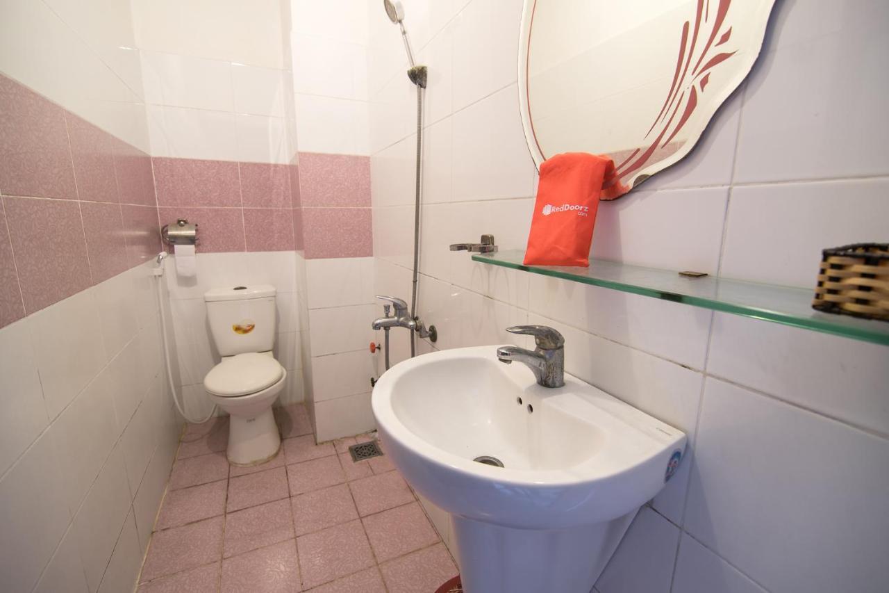 Reddoorz Plus Near Aeon Mall Tan Phu 2 Bandar Ho Chi Minh Luaran gambar