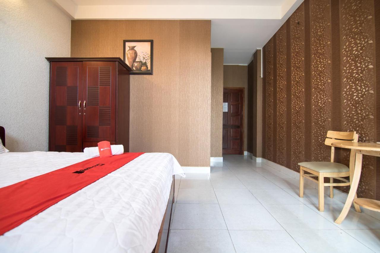Reddoorz Plus Near Aeon Mall Tan Phu 2 Bandar Ho Chi Minh Luaran gambar