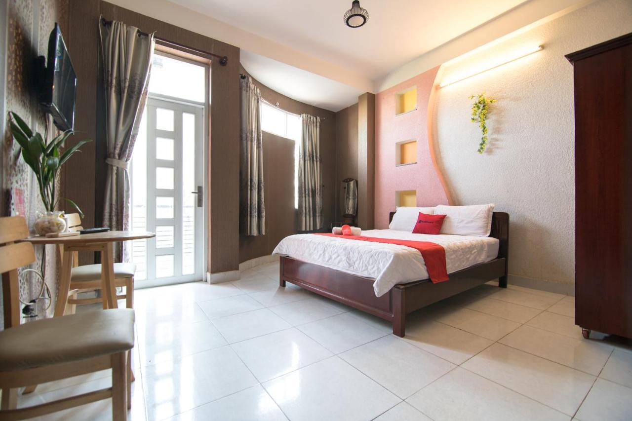 Reddoorz Plus Near Aeon Mall Tan Phu 2 Bandar Ho Chi Minh Luaran gambar